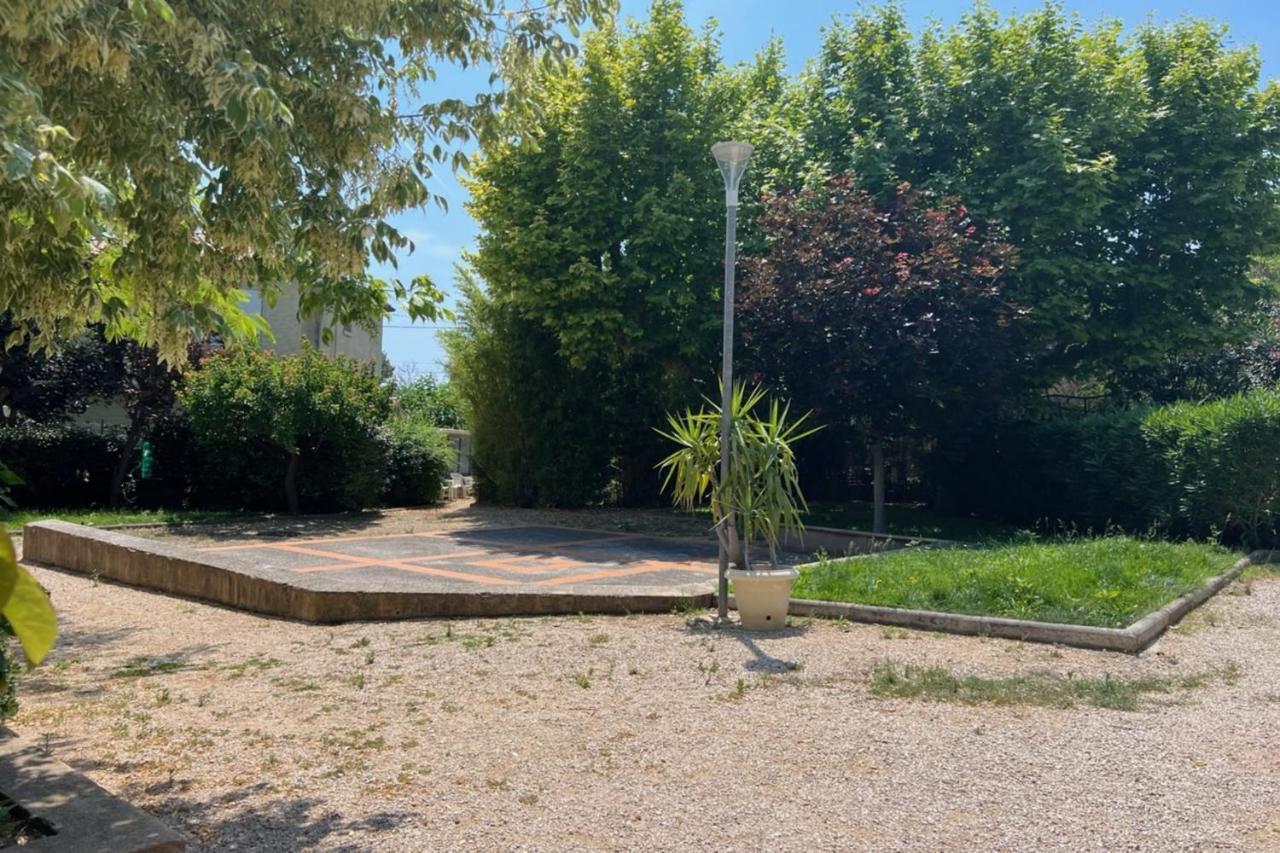 Le Tinhare - Studio With Garden Near The Sea La Ciotat Exteriör bild
